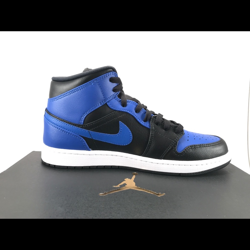 SOLD Jordan 1 Mid ‘Hyper Royal’ - Picture 3 of 8